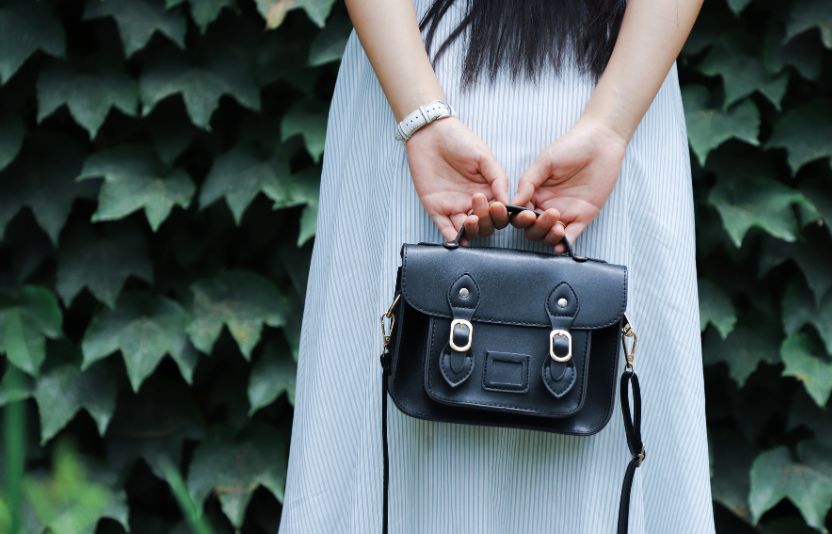 Raksha Bandhan Gift for Sister by Rijac – Celebrate the Bond with Elegance