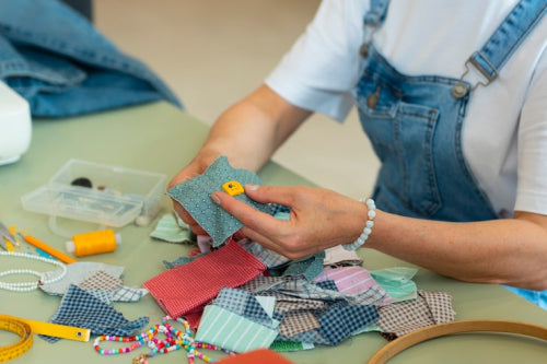 Vegan Leather Innovations: Materials Transforming the Accessories Market