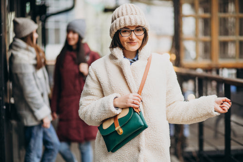 What Is the Difference Between a Sling Bag and a Crossbody Bag?