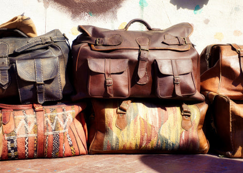 How to Choose a Travel-Friendly Handbag