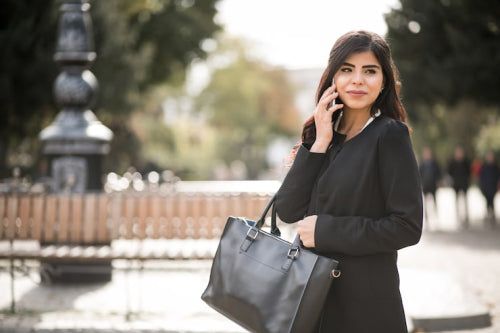 What to Look for in a Premium Sling Bag for Women