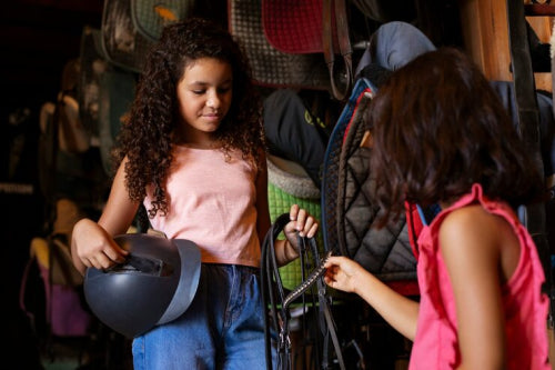 How Local Artisans Are Driving Indias Ethical Bag Market