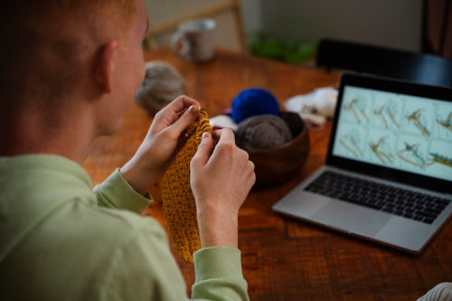 Artisans and Algorithms: How Technology Is Supporting Indias Craft Heritage