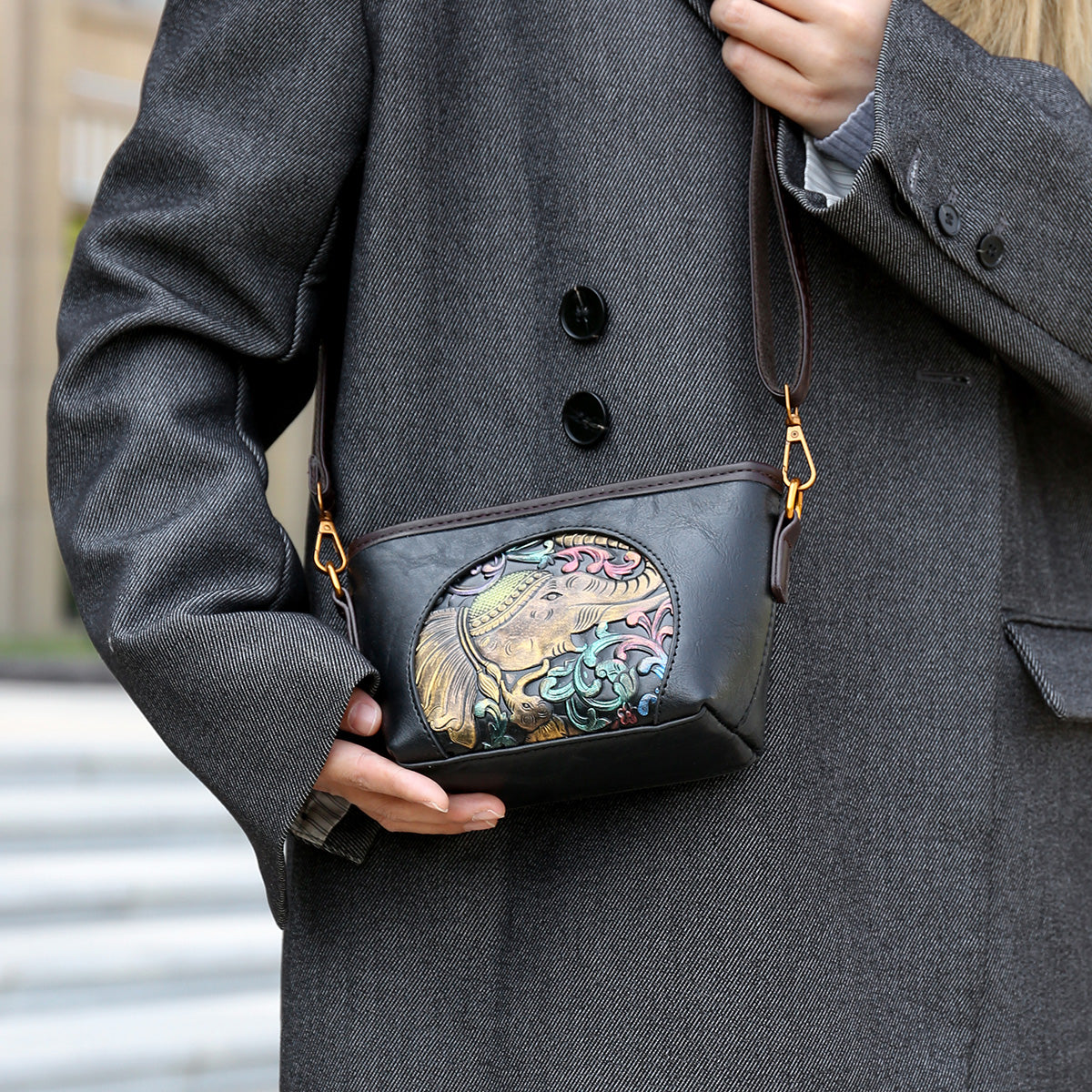 Black Bela (s) Sling Bag