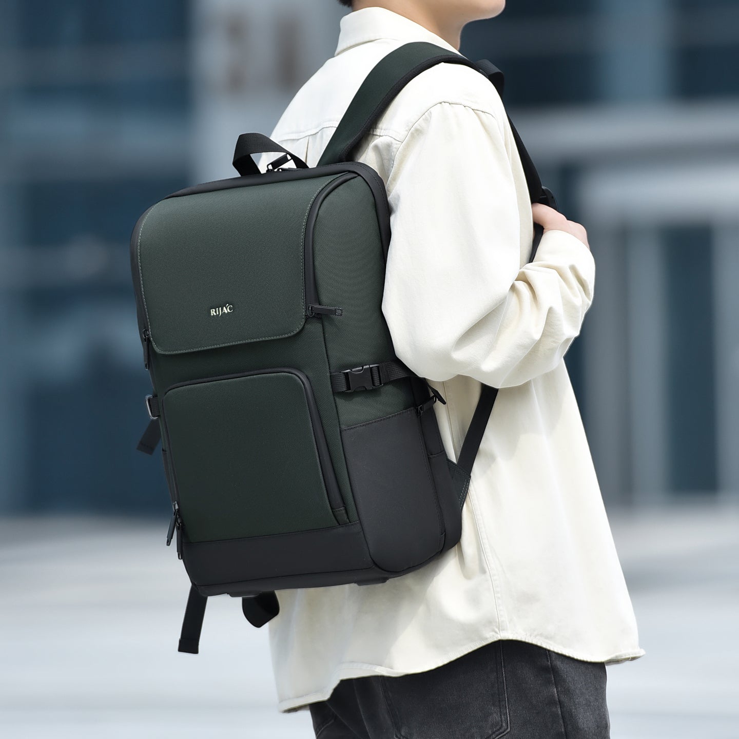Green Sovi Backpack | 30 Litre