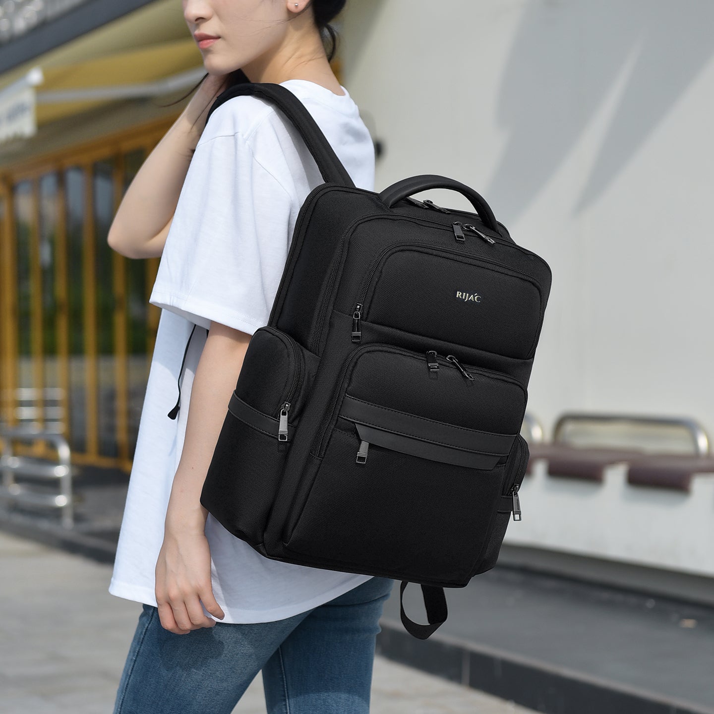 Black Noma Backpack | 30 Litre
