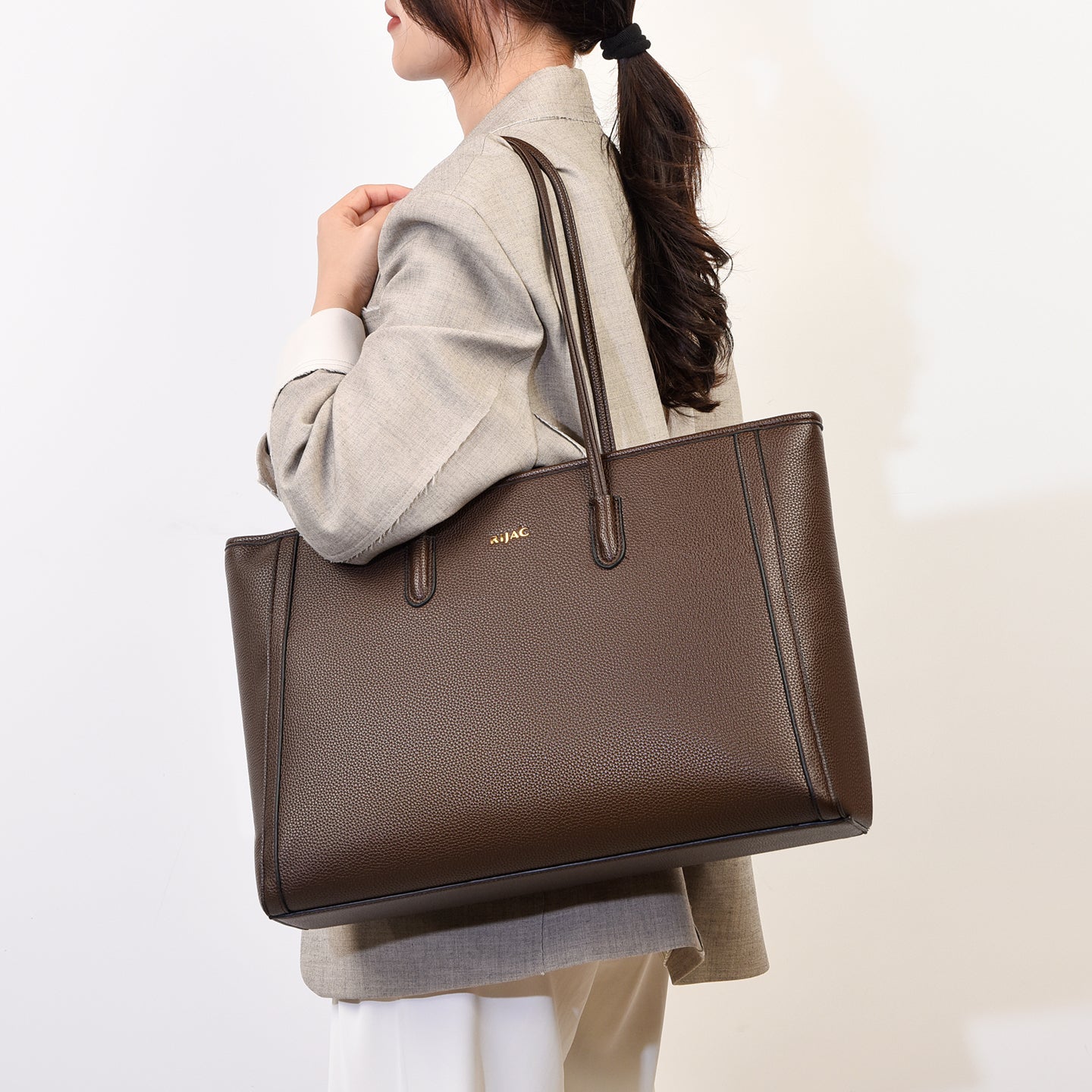 Brown Ovia Tote Bag