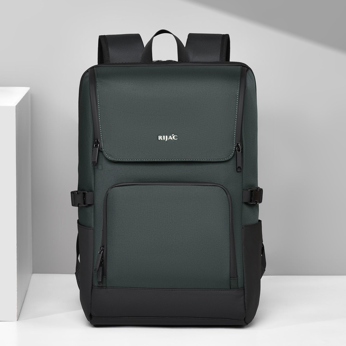Green Sovi Backpack | 30 Litre