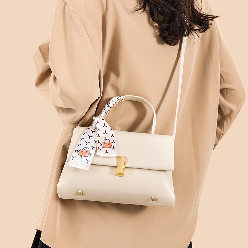 White Zeroa 2 Zipper Sling Bag