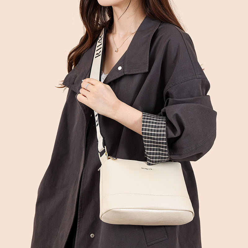 White Vuma 3 Zipper Sling Bag