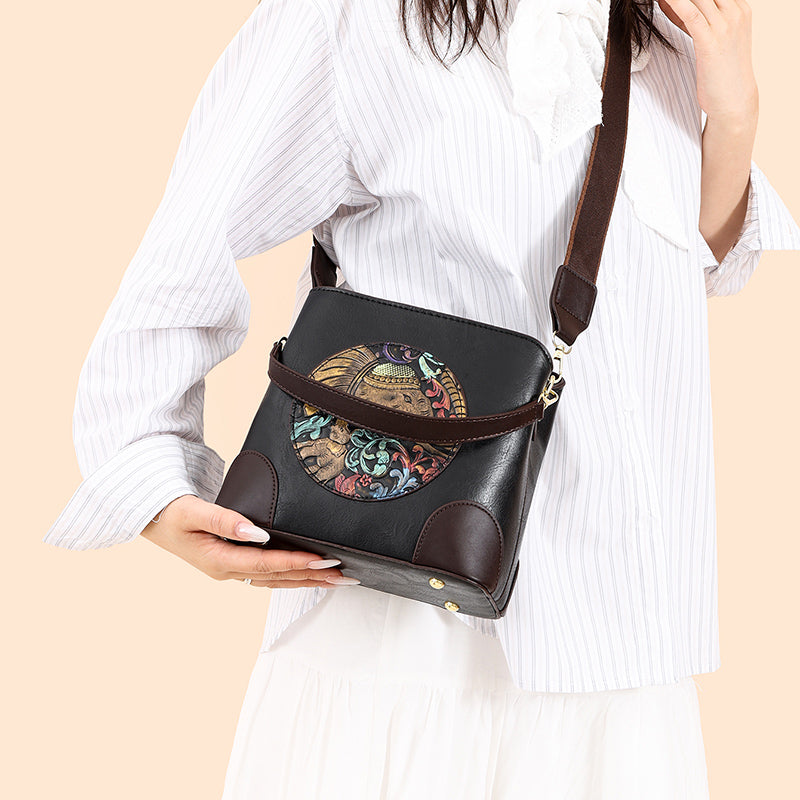 Black Tari Sling Bag