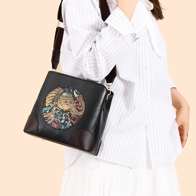 Black Tari Sling Bag