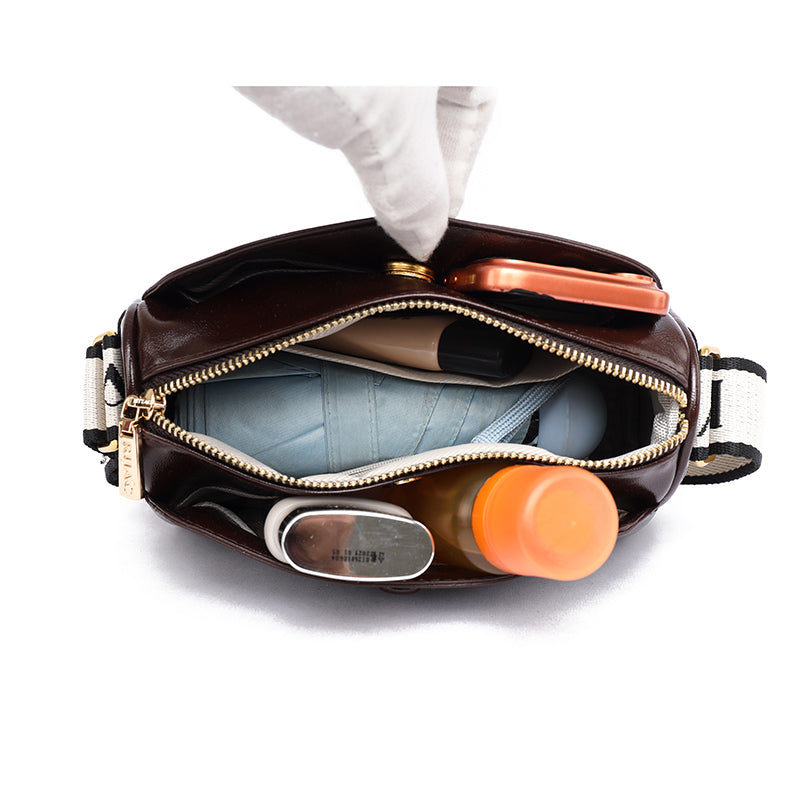 Black Mysa Sling Bag