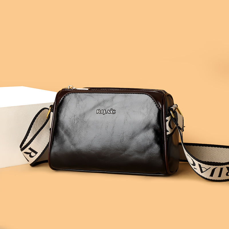 Black Mysa Sling Bag