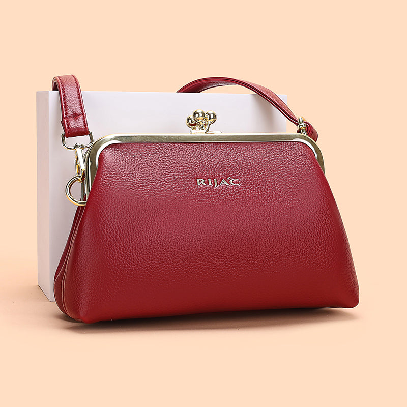 Red Daxi Party Clutch Sling