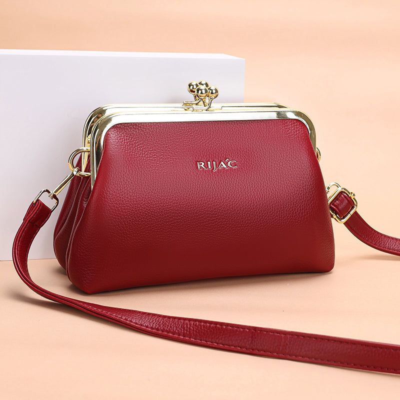 Red Daxi Party Clutch Sling