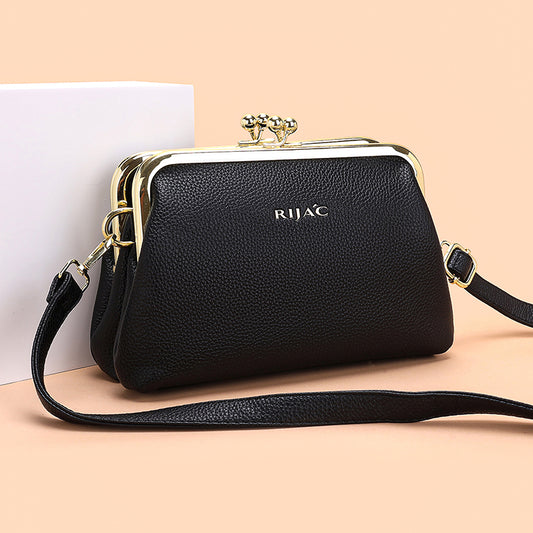 Black Daxi Party Clutch Sling
