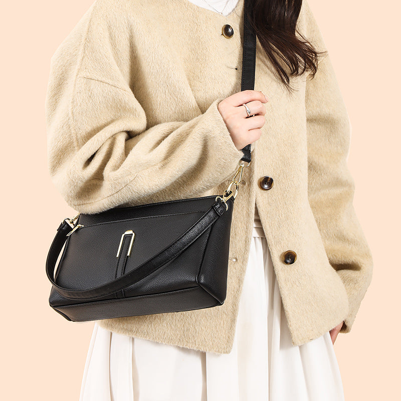 Black Vena Sling Bag