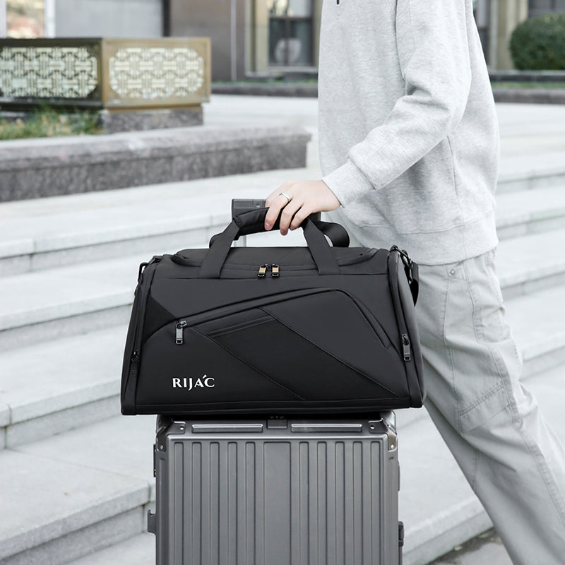 Black Yani Duffle Bag 40L